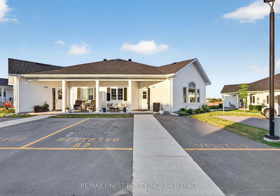 52-lowry-place-loyalist-ontario-x13458198