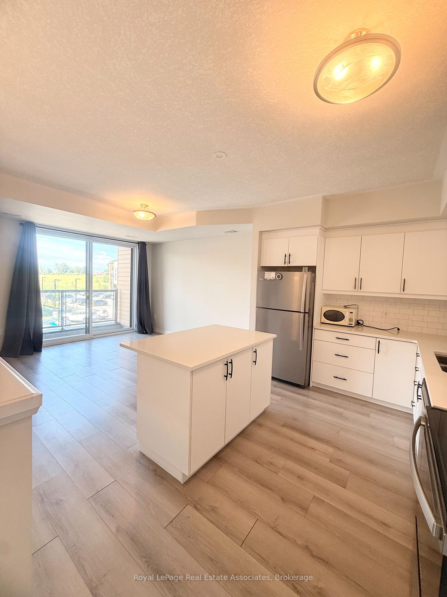 261-woodbine-avenue-kitchener-ontario-x13458222
