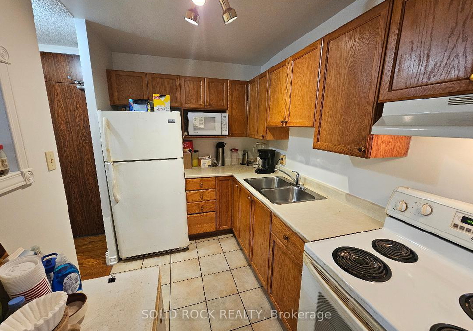 2000-jasmine-crescent-ottawa-ontario-x13458406