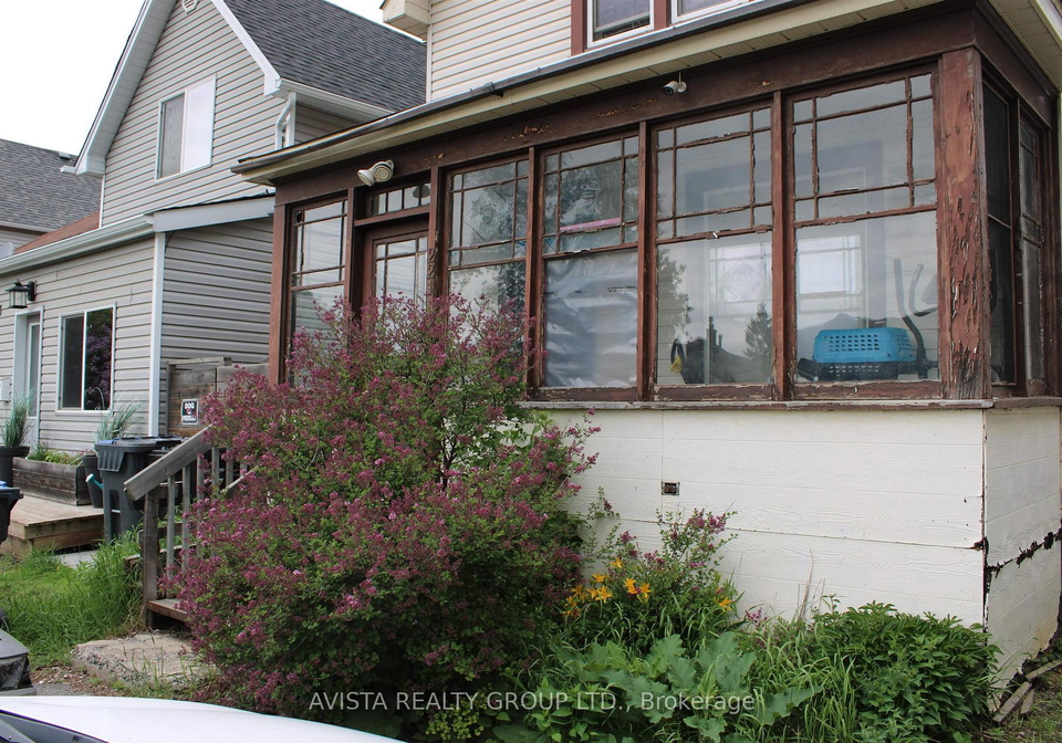 221-francis-street-w-thunder-bay-ontario-x13458530