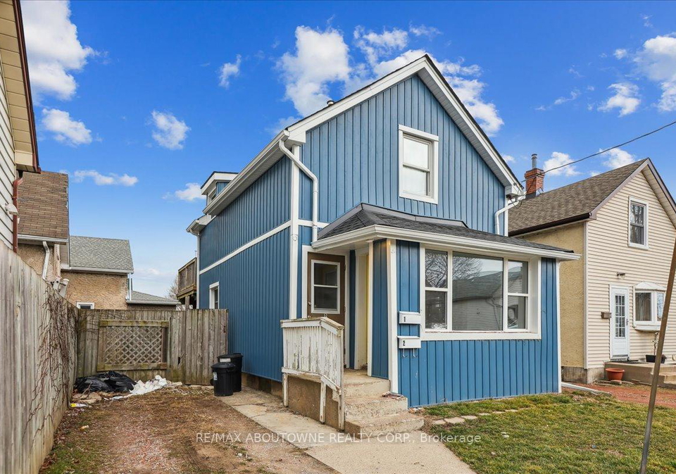 19-seneca-street-st-catharines-ontario-x13458532
