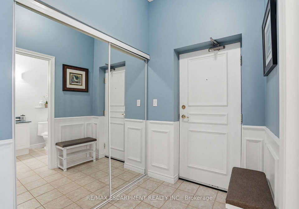 262-dundas-street-e-hamilton-ontario-x13458554