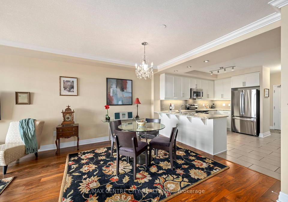 240-villagewalk-boulevard-london-north-ontario-x13458616