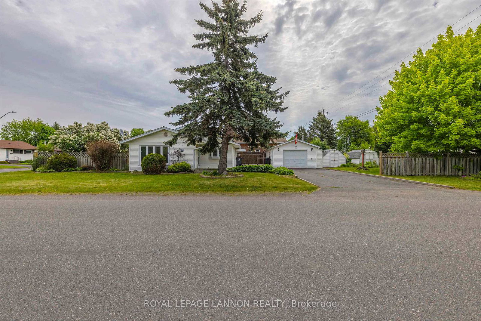 1106-crawford-avenue-thunder-bay-ontario-x13458664