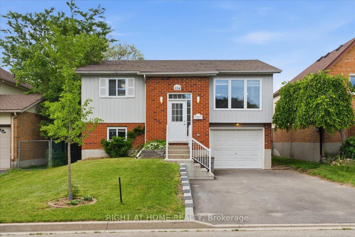 554-halberstadt-circle-cambridge-ontario-x13458680