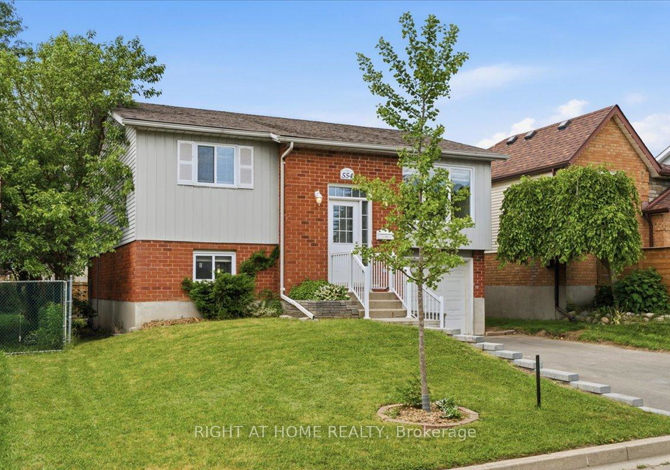 554-halberstadt-circle-cambridge-ontario-x13458680