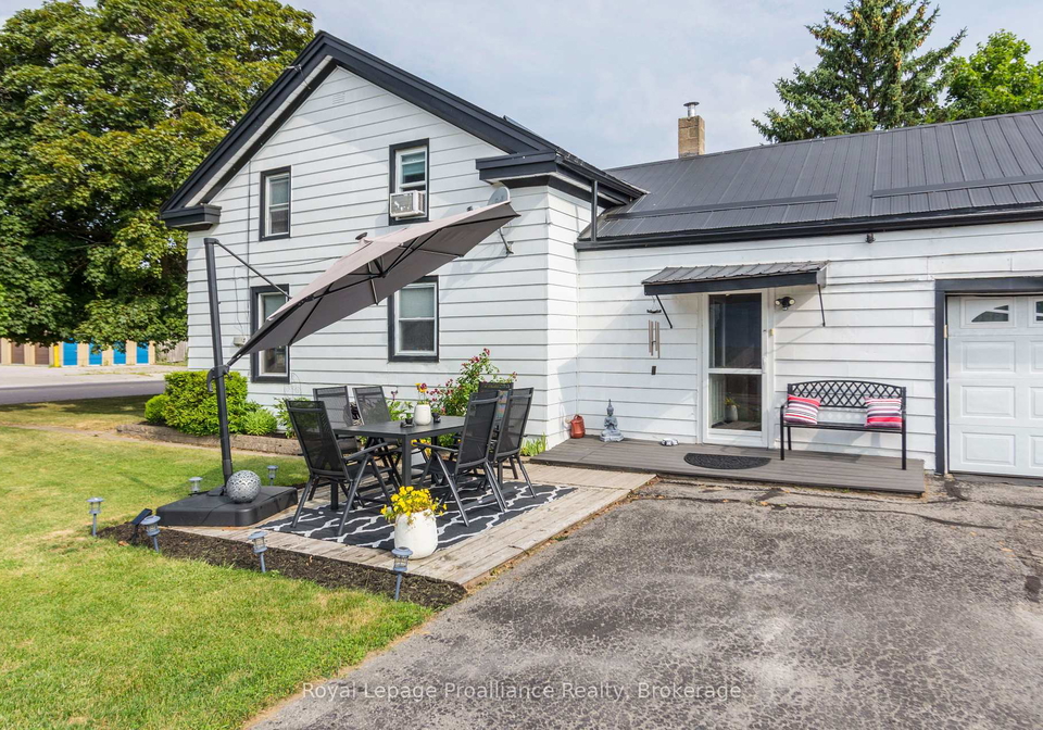 113-south-trent-street-quinte-west-ontario-x13458846