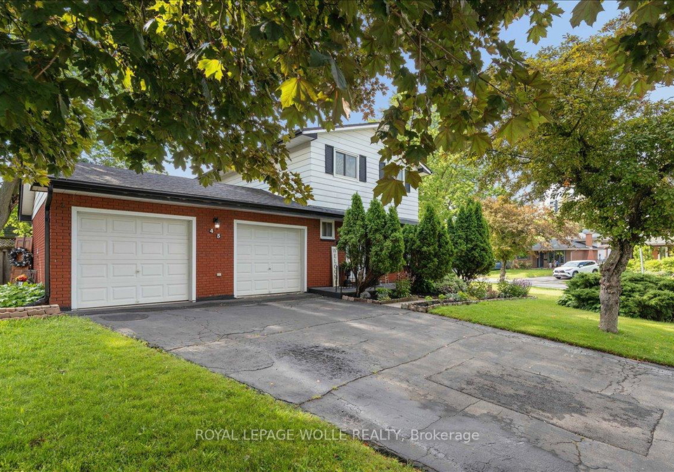 45-arrowhead-crescent-kitchener-ontario-x13458914
