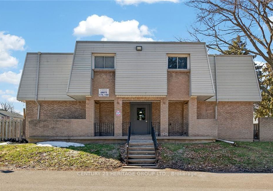 17-old-pine-trail-st-catharines-ontario-x13459158