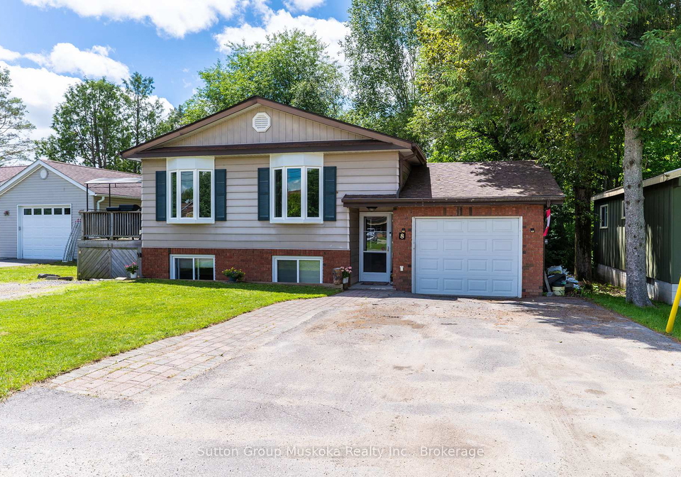 8-gouldie-street-huntsville-ontario-x13459234