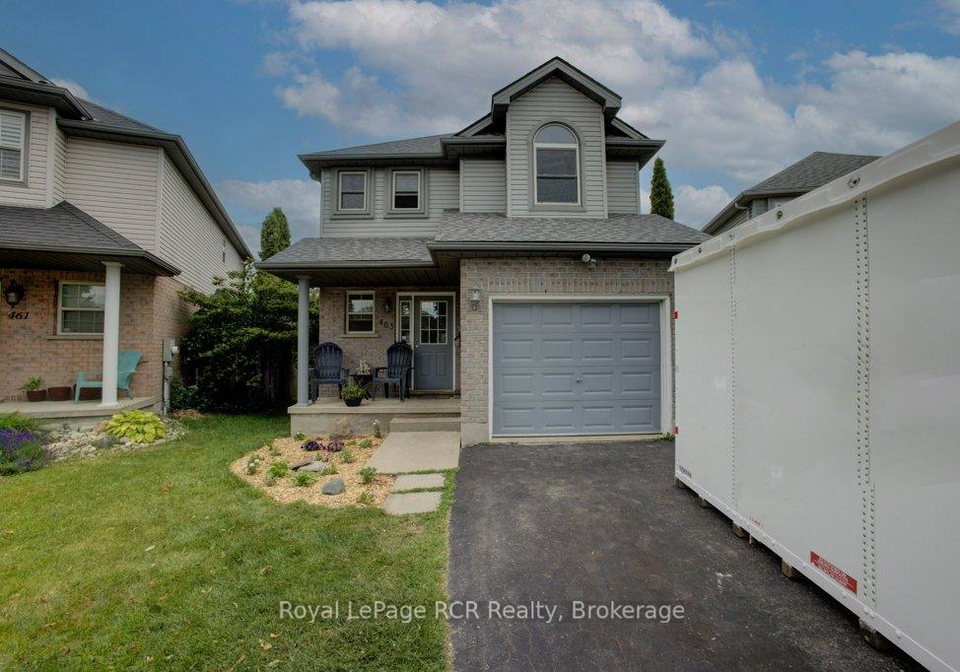 463-nova-scotia-court-woodstock-ontario-x13459250