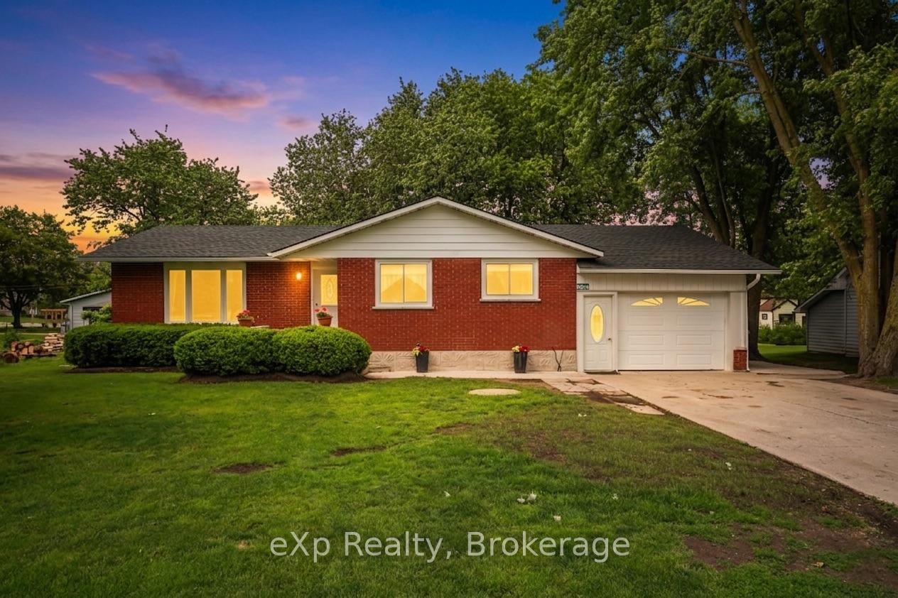 4094-queen-street-perth-east-ontario-x13459284