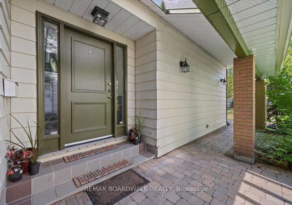 13-pommel-crescent-kanata-ontario-x13459298