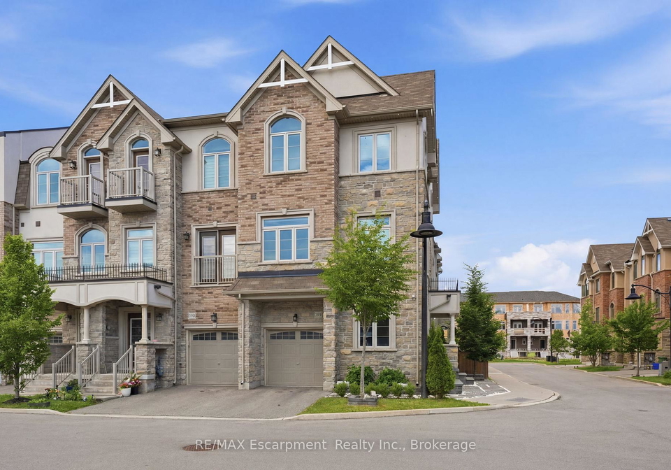 141-borers-creek-circle-hamilton-ontario-x13459338