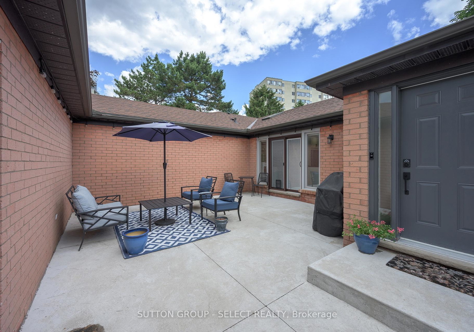 65-fiddlers-green-road-london-north-ontario-x13459556