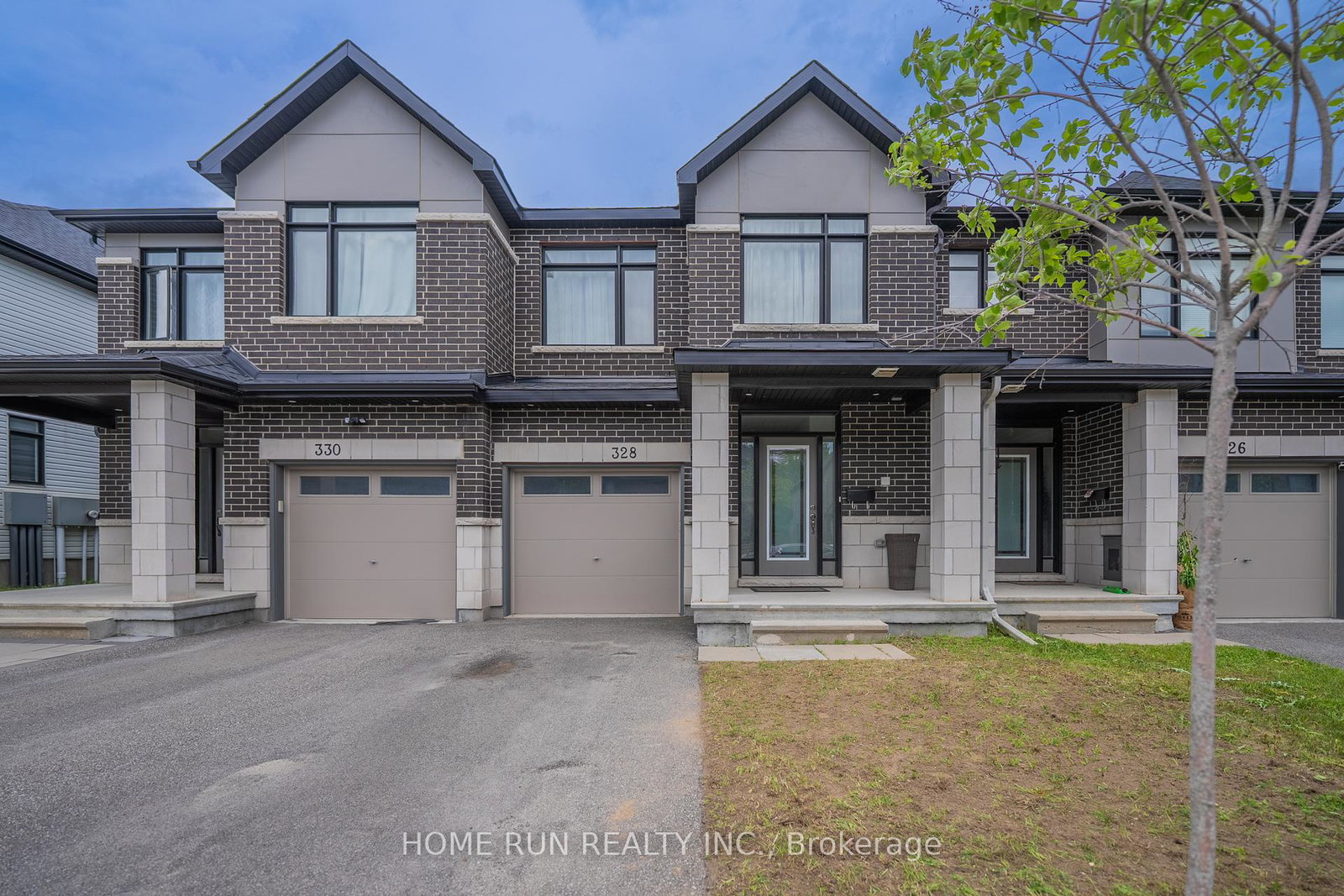 328-ibanez-walk-ottawa-ontario-x13459596