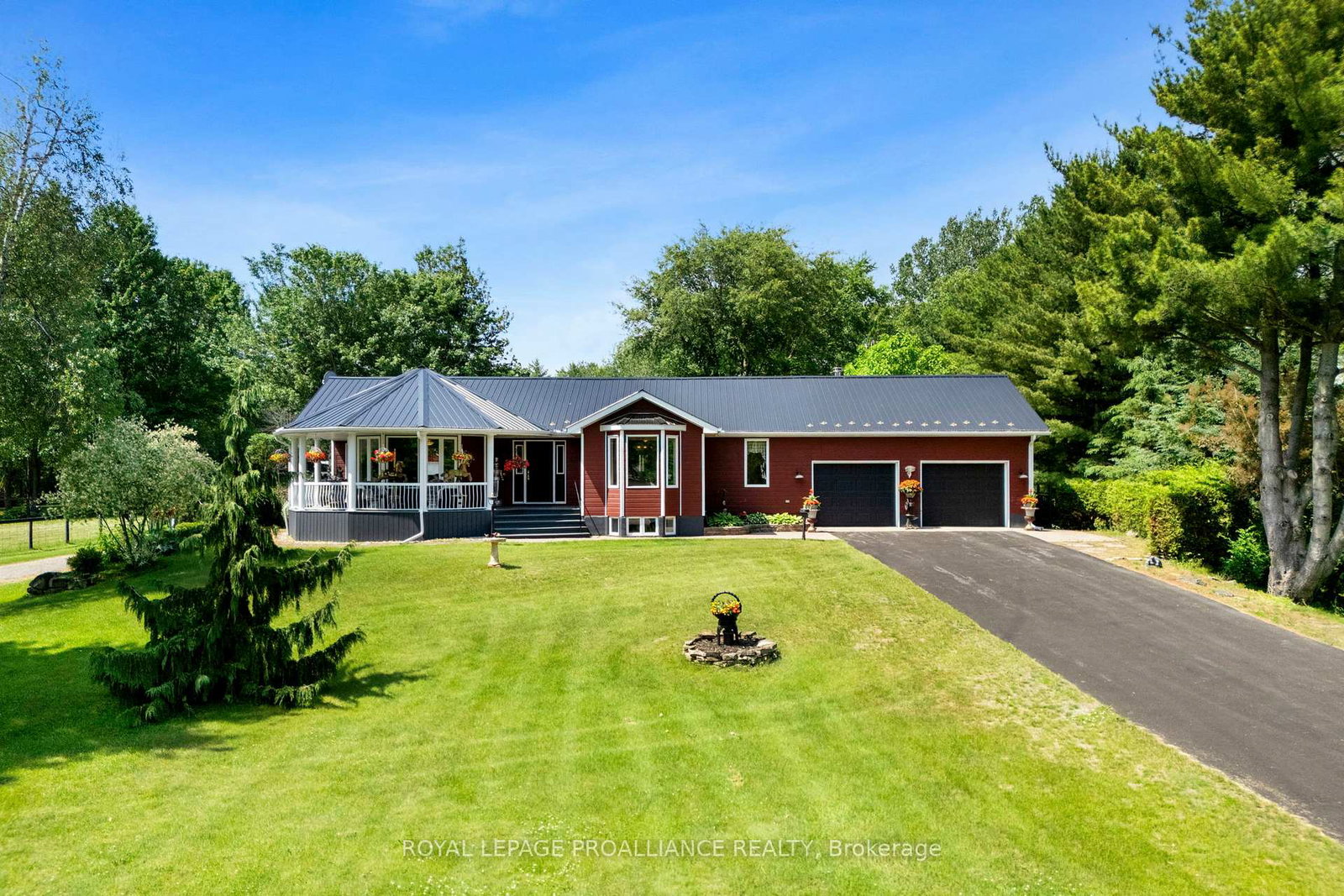 2030-county-road-44-edwardsburghcardinal-ontario-x13459810