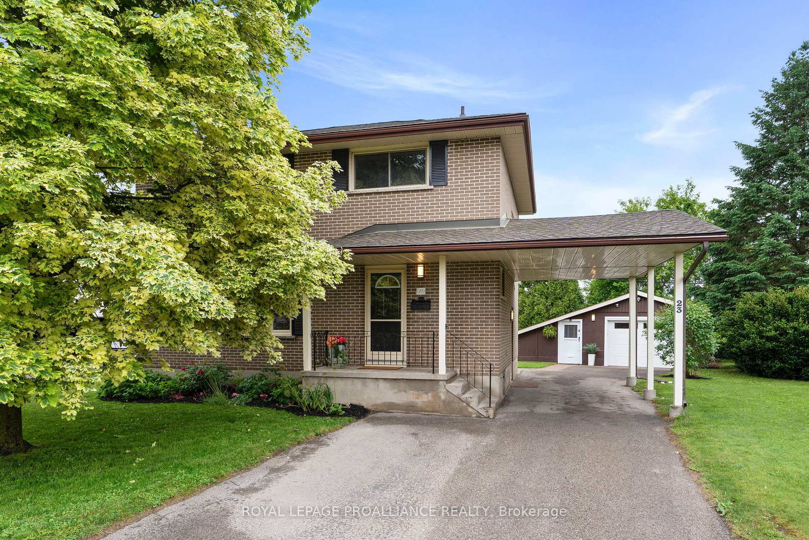 23-stanley-crescent-brockville-ontario-x13459824