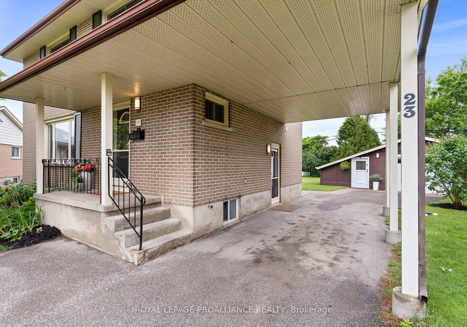 23-stanley-crescent-brockville-ontario-x13459824