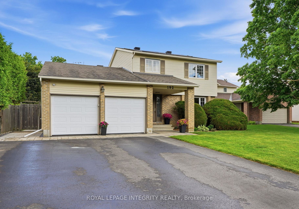 192-park-grove-drive-ottawa-ontario-x13459866