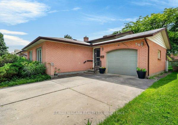 34-crestcombe-road-st-catharines-ontario-x13459954