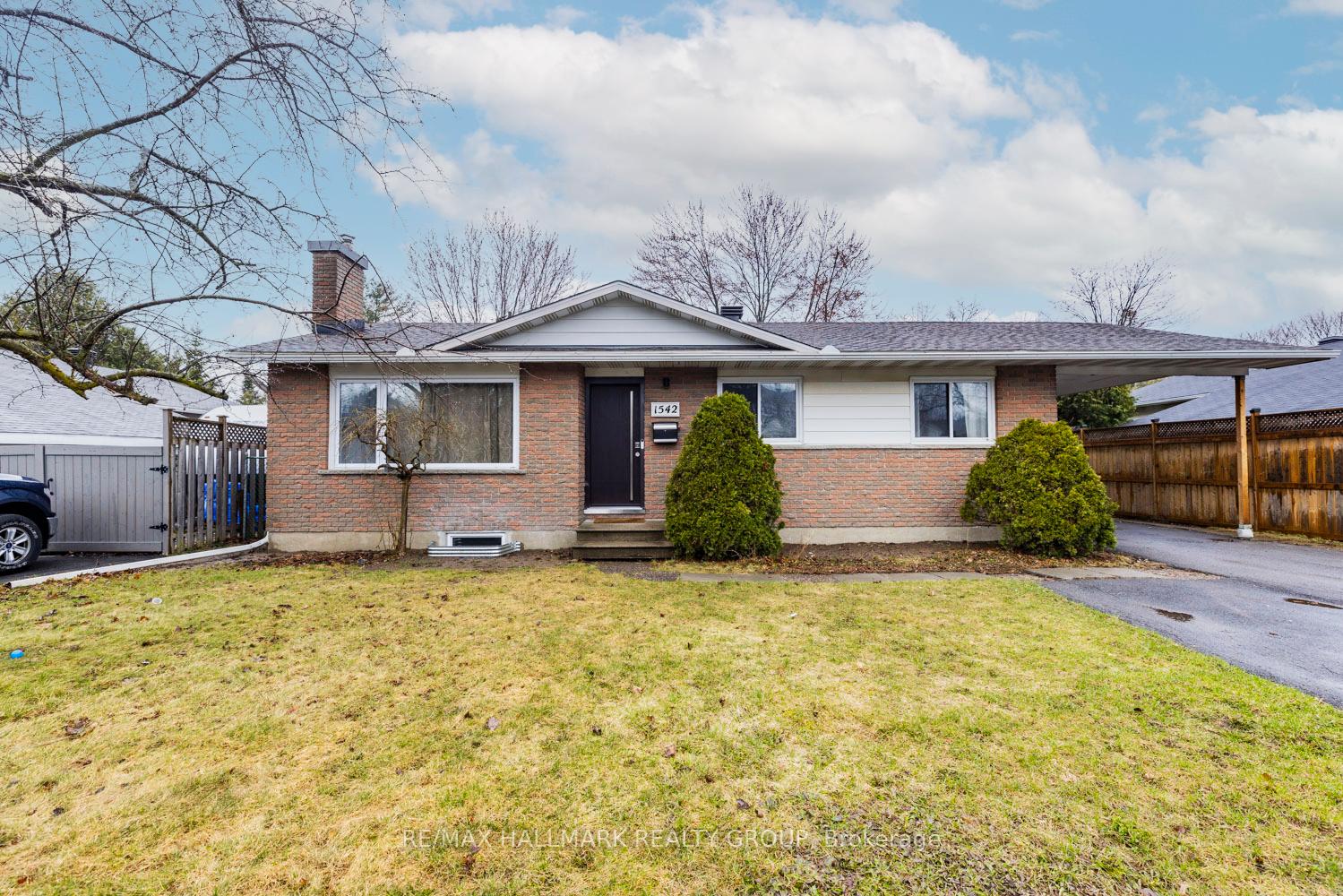 1542-st-georges-street-ottawa-ontario-x13459974