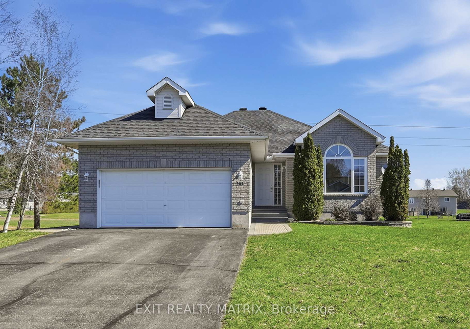 2117-lemery-street-clarence-rockland-ontario-x13460114