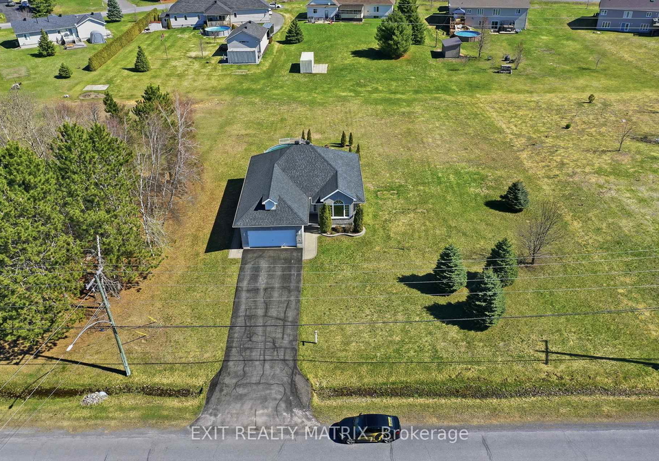 2117-lemery-street-clarence-rockland-ontario-x13460114