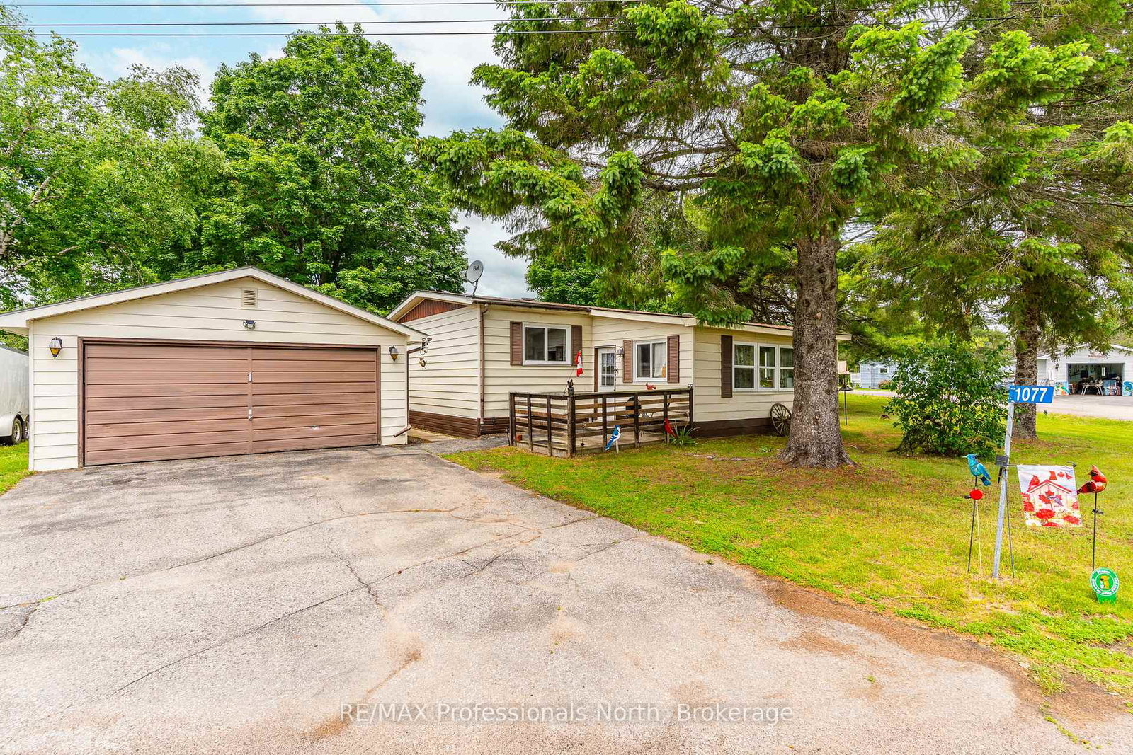 1077-eighth-lane-minden-hills-ontario-x13460178