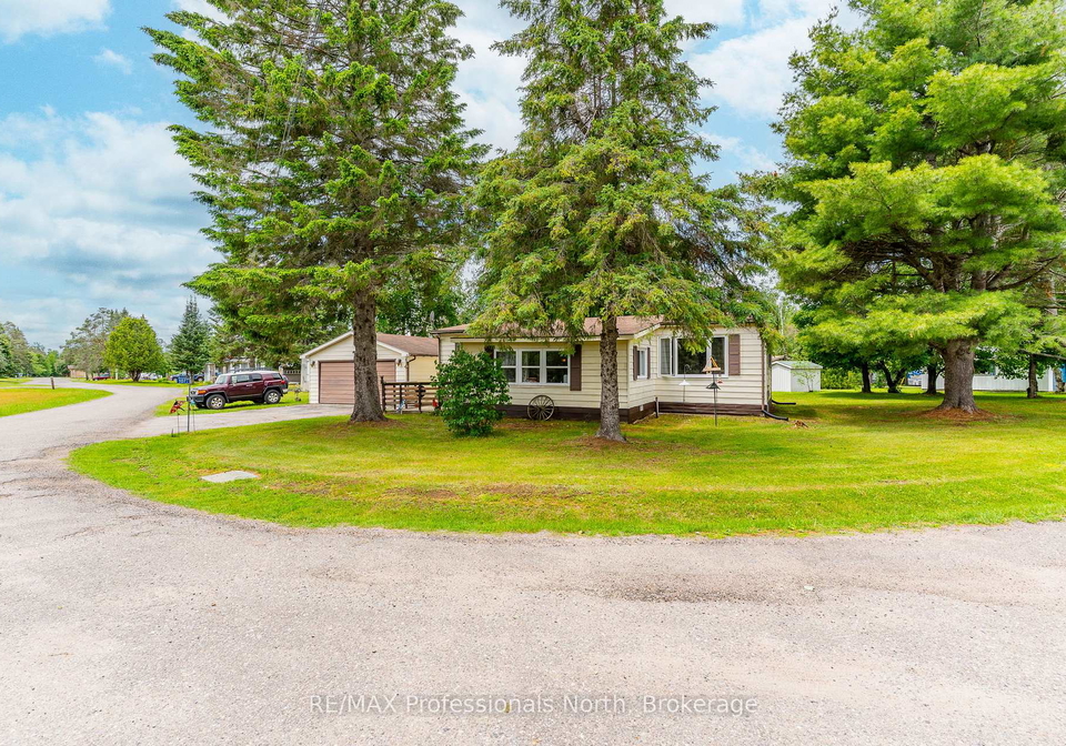 1077-eighth-lane-minden-hills-ontario-x13460178