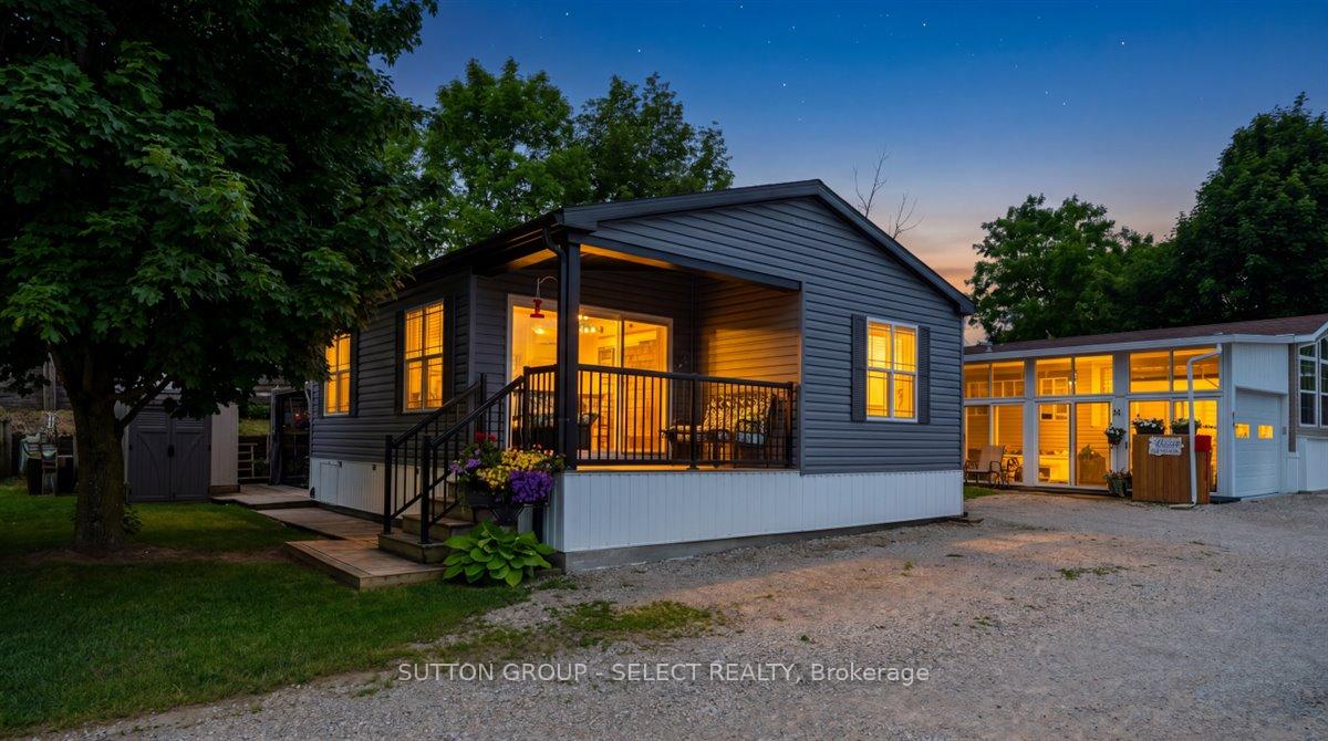8685-rock-glen-road-lambton-shores-ontario-x13460228