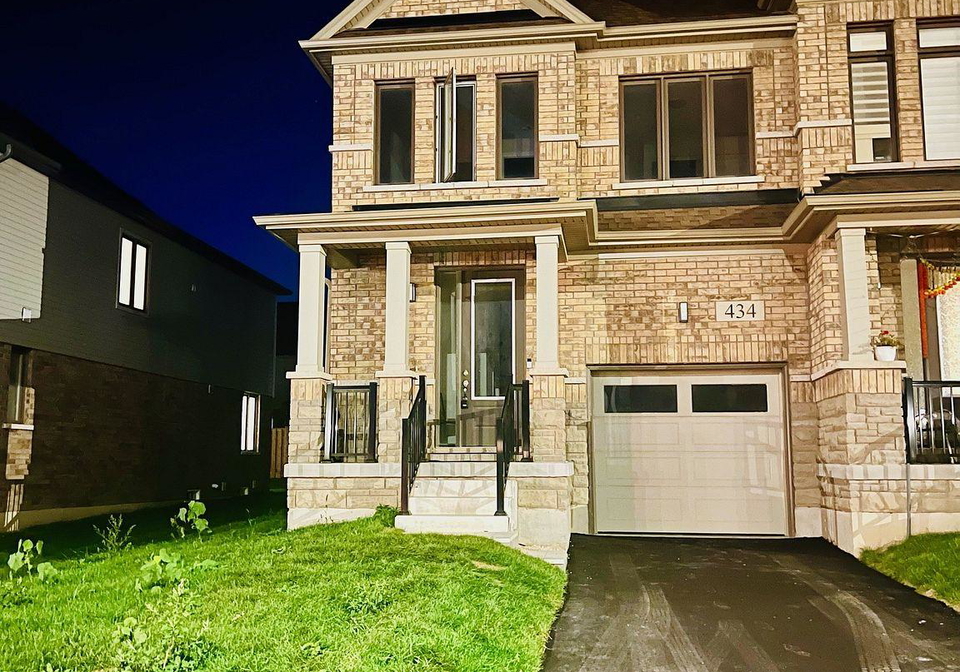 434-robert-woolner-street-north-dumfries-ontario-x13460364