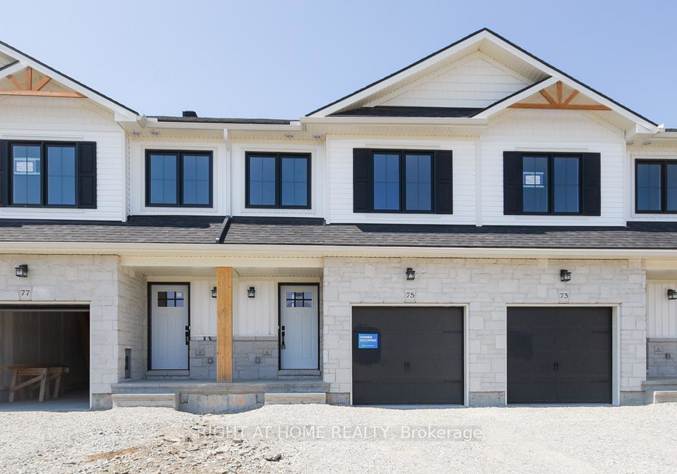 75-whitcomb-crescent-smiths-falls-ontario-x13460366