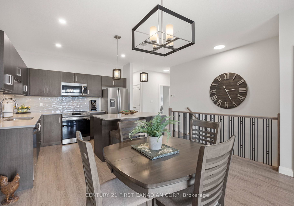 100-rowe-avenue-south-huron-ontario-x13460398