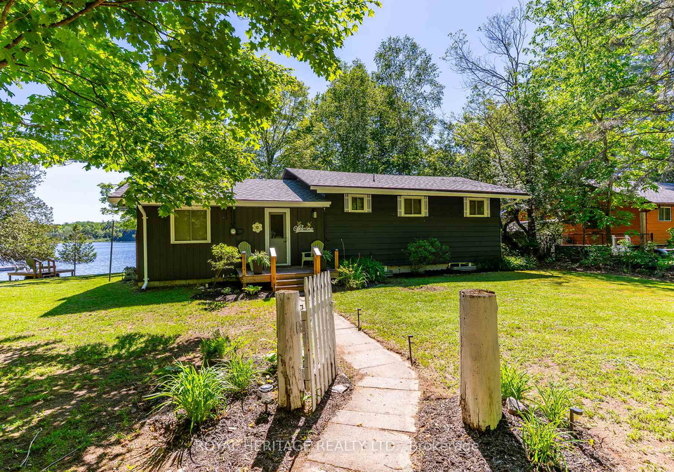1582-hospitality-road-minden-hills-ontario-x13460560