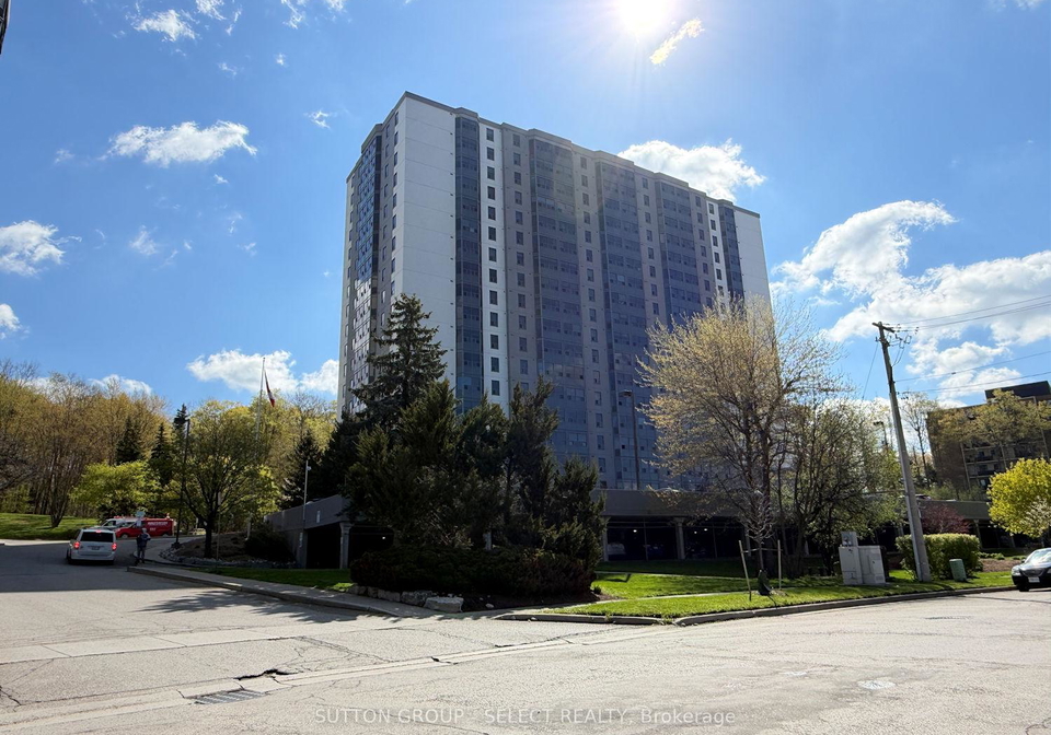 55-green-valley-drive-kitchener-ontario-x13460596