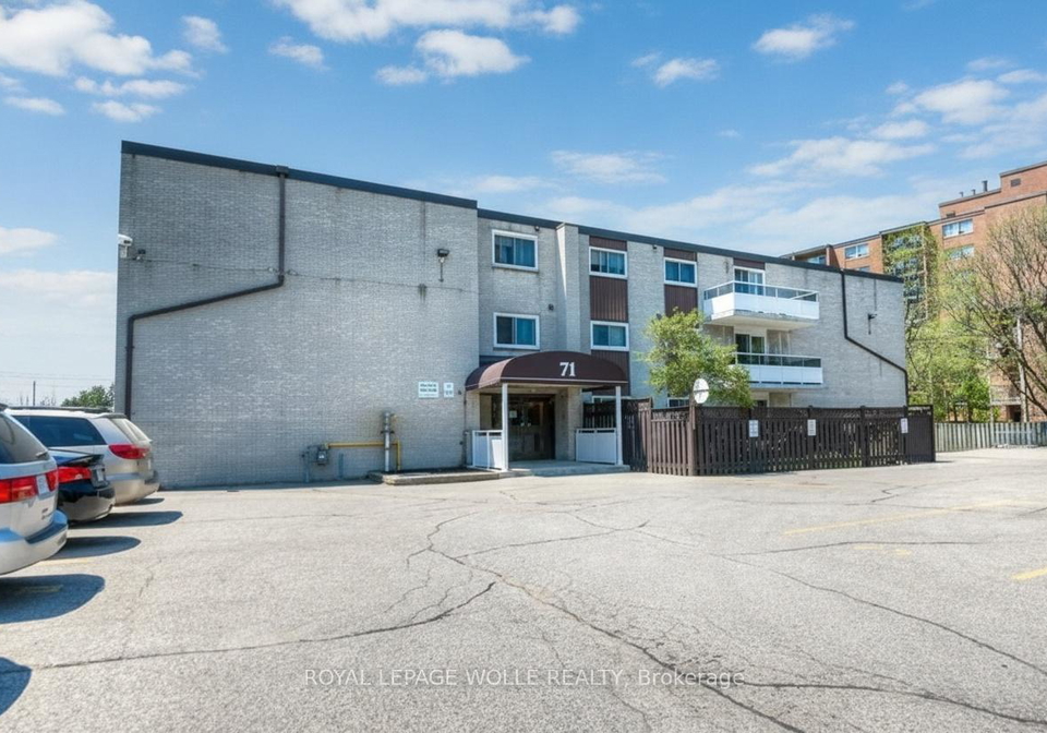 71-vanier-drive-kitchener-ontario-x13460678