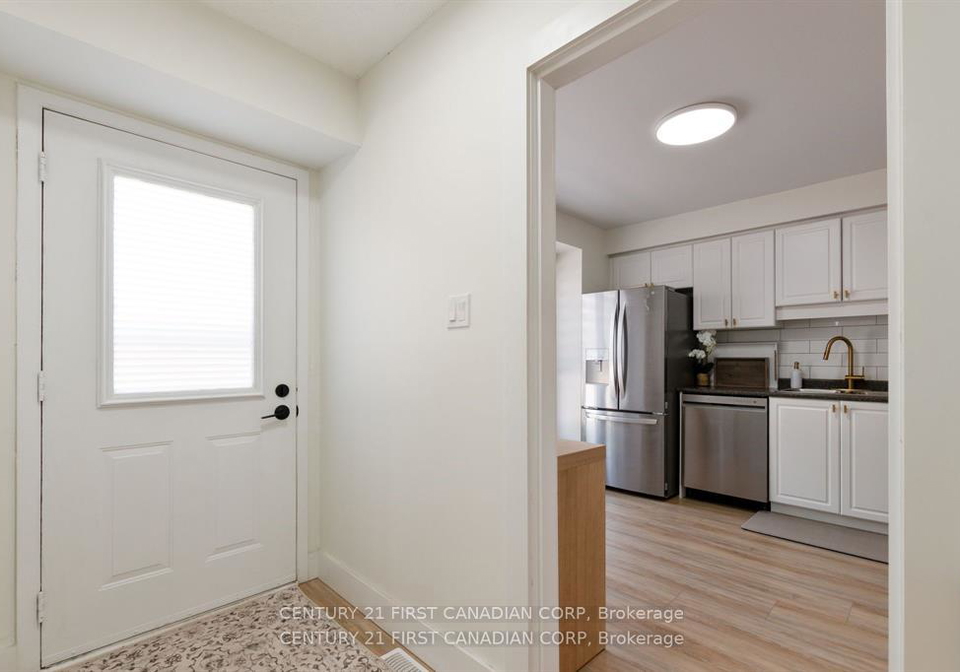 35-waterman-avenue-london-south-ontario-x13460796