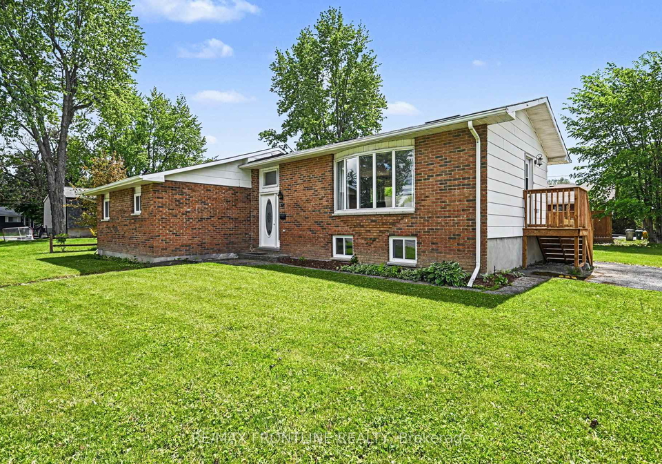 68-drummond-street-w-perth-ontario-x13460890