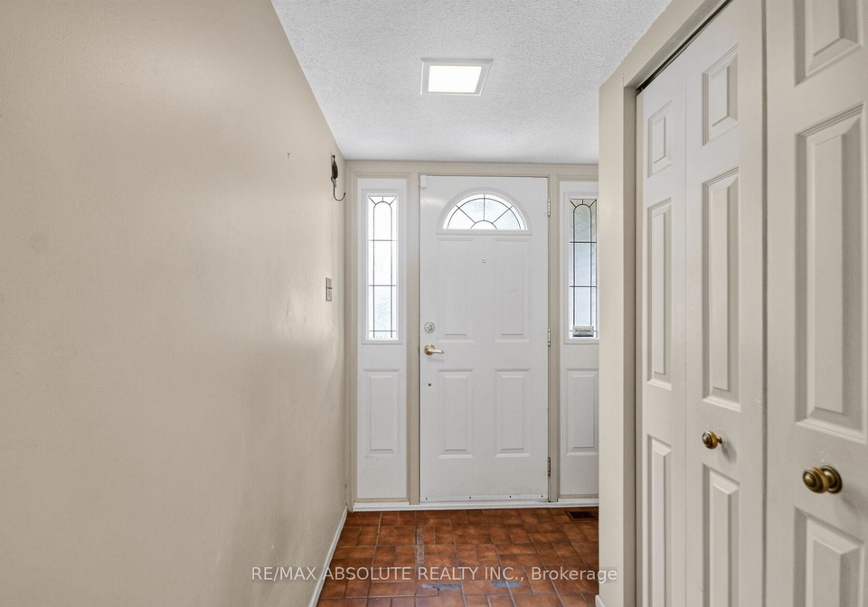 32-sage-crescent-ottawa-ontario-x13461098