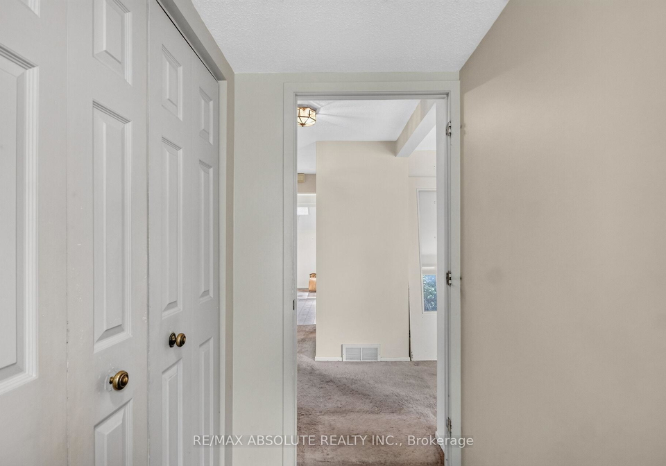 32-sage-crescent-ottawa-ontario-x13461098