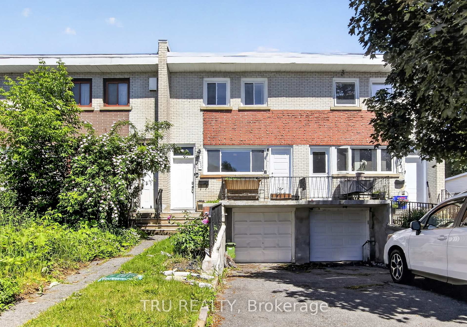 1253-emperor-avenue-ottawa-ontario-x13461228