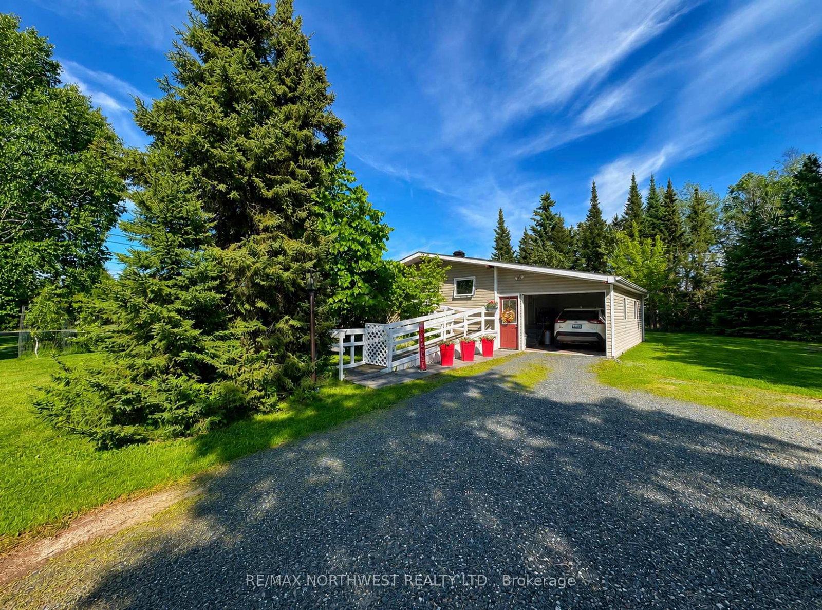 695-airport-road-s-kenora-ontario-x13461262