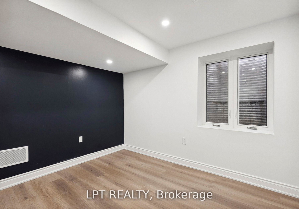 140-springvalley-crescent-hamilton-ontario-x13461284