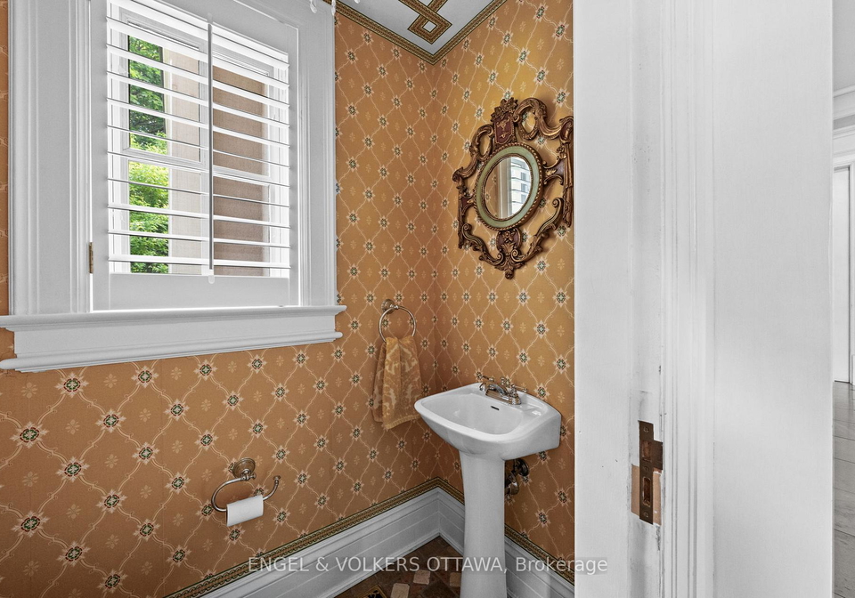 218-coltrin-road-ottawa-ontario-x13461368