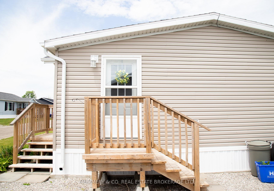 26-hickory-hollow-haldimand-ontario-x13461496