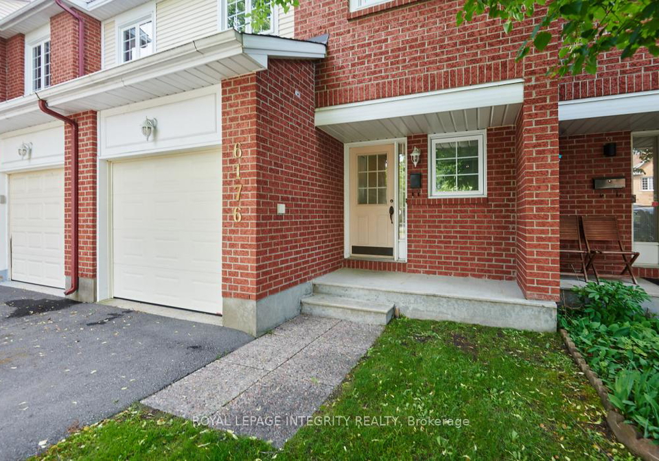 6176-oak-meadows-drive-ottawa-ontario-x13461836
