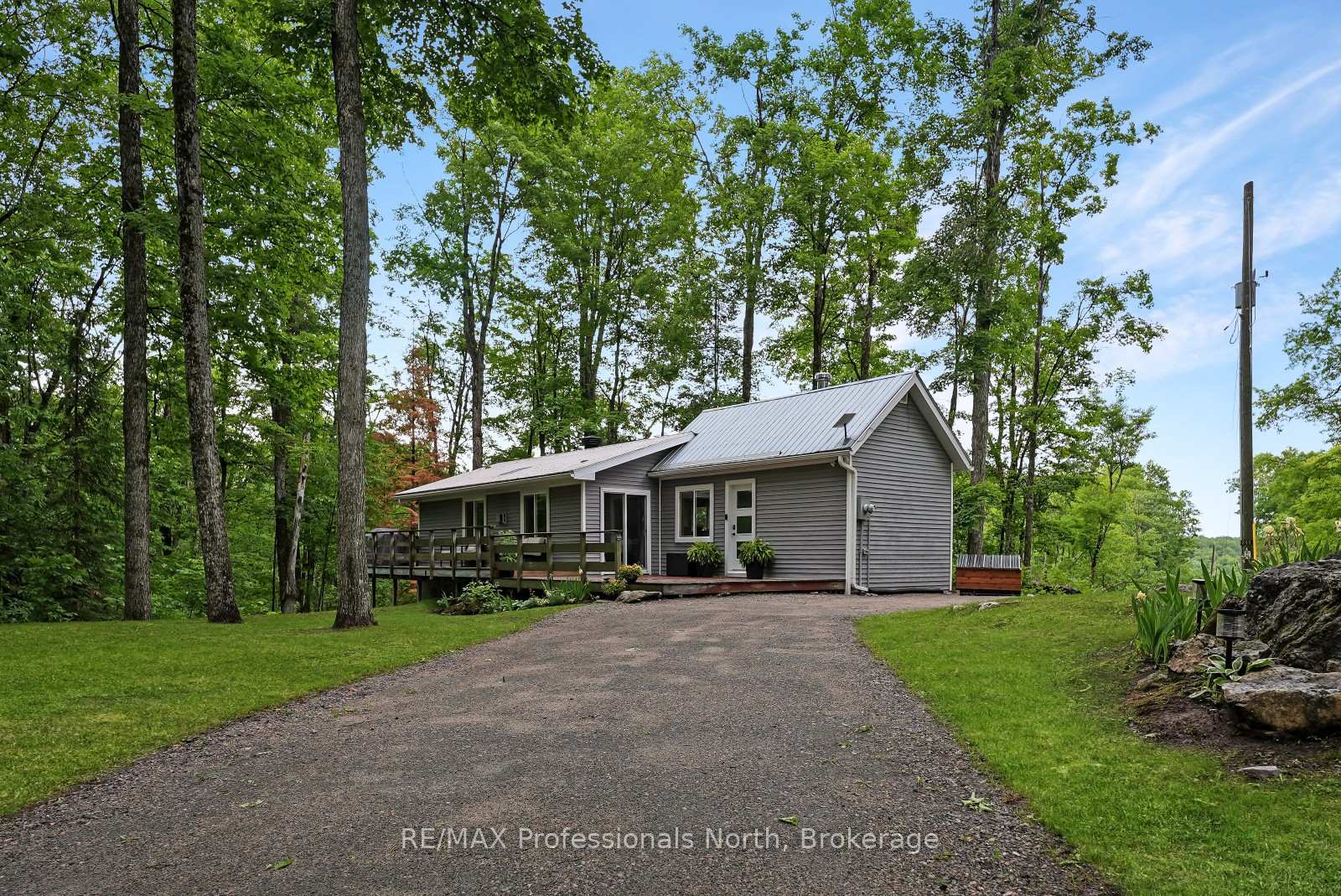 1534-salerno-lake-road-highlands-east-ontario-x13461928