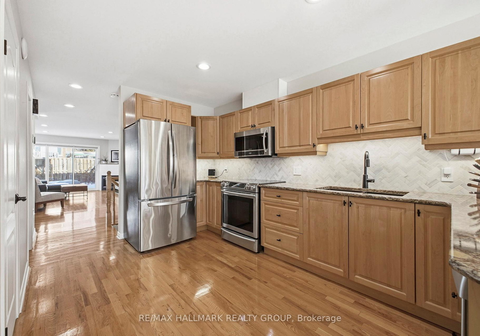 303b-james-street-ottawa-ontario-x13462150