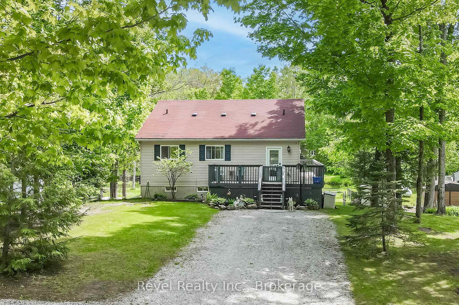 15-fire-route-92-trent-lakes-ontario-x13462416
